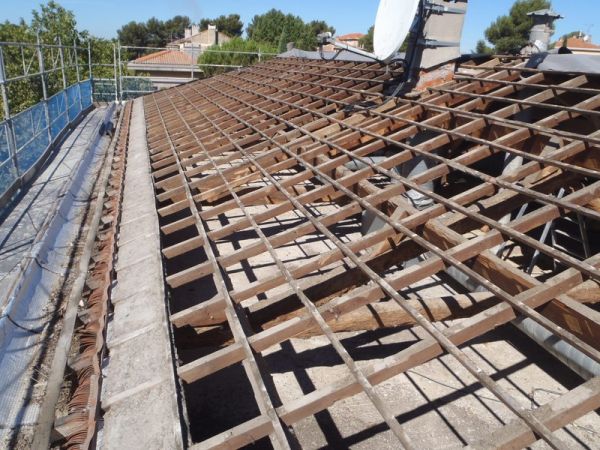 début de chantier et dépose de la toiture